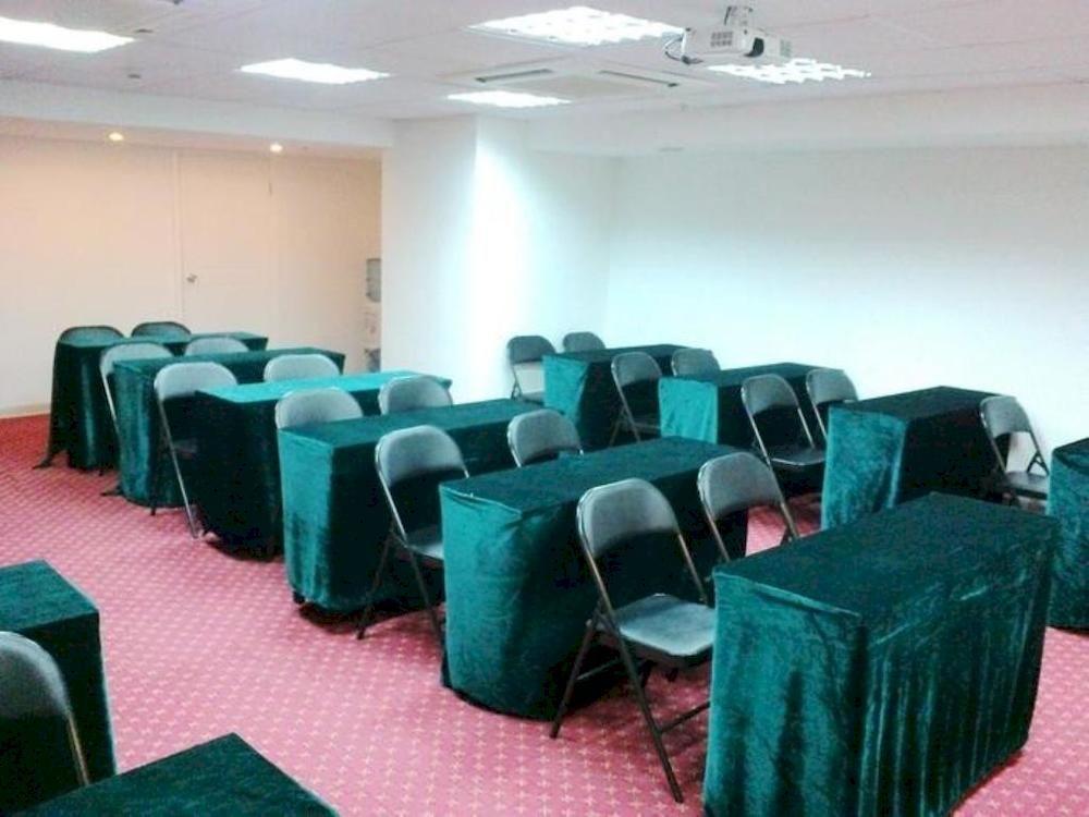 Home Inn Guangzhou Middle Jiefang Road Gongyuanqian Metro Station גואנגג'ואו מראה חיצוני תמונה
