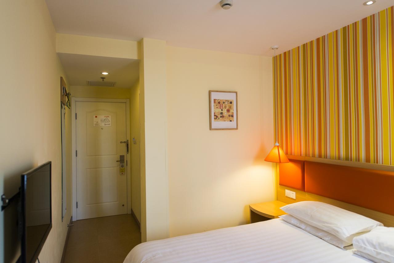 Home Inn Guangzhou Middle Jiefang Road Gongyuanqian Metro Station גואנגג'ואו מראה חיצוני תמונה