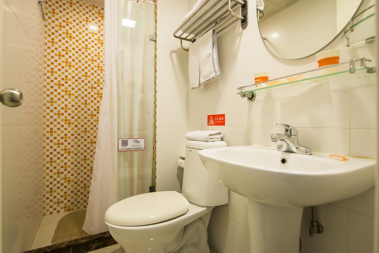 Home Inn Guangzhou Middle Jiefang Road Gongyuanqian Metro Station גואנגג'ואו מראה חיצוני תמונה