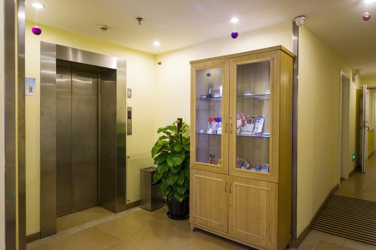 Home Inn Guangzhou Middle Jiefang Road Gongyuanqian Metro Station גואנגג'ואו מראה חיצוני תמונה